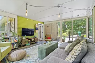 100 Delmar Dr, Northbridge, MA 01588 - Photo 12