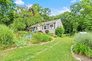 100 Delmar Dr, Northbridge, MA 01588 - Photo 2