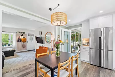 100 Delmar Dr, Northbridge, MA 01588 - Photo 8