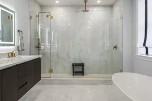 32 Pearl St, Boston, MA 02125 - Photo 18
