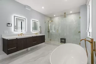 32 Pearl St, Boston, MA 02125 - Photo 24