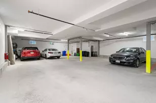 32 Pearl St, Boston, MA 02125 - Photo 26
