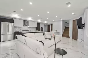 32 Pearl St, Boston, MA 02125 - Photo 12