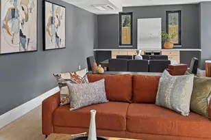 34 Oak St, Boston, MA 02136 - Photo 18