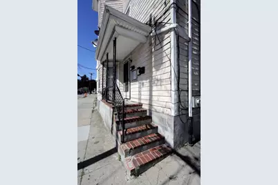 178 Ashley Blvd, New Bedford, MA 02746 - Photo 4