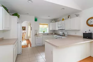 6 Hollyhock Knoll Ct, Bourne, MA 02532 - Photo 10