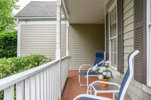 6 Hollyhock Knoll Ct, Bourne, MA 02532 - Photo 2