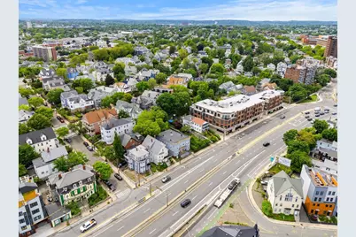 422 McGrath Highway, Somerville, MA 02143 - Photo 8