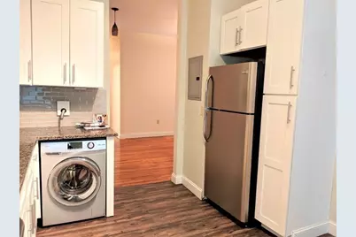 422 McGrath Highway, Somerville, MA 02143 - Photo 28