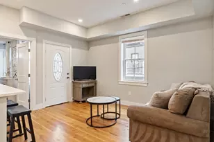 182 W Seventh St, Boston, MA 02127 - Photo 2