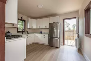 39 Lawley St, Boston, MA 02122 - Photo 10