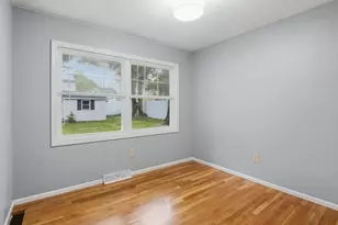 3 Hingham Rd, Worcester, MA 01606 - Photo 24