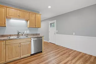 3 Hingham Rd, Worcester, MA 01606 - Photo 18
