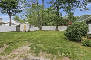 3 Hingham Rd, Worcester, MA 01606 - Photo 8