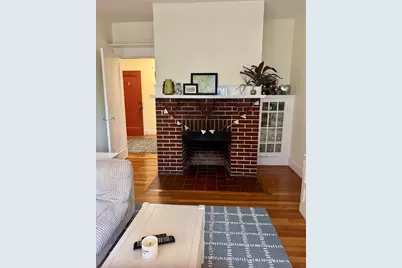 38 Linnaean Street #3, Cambridge, MA 02138 - Photo 4