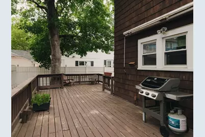 8 Liberty Street, Holyoke, MA 01040 - Photo 32