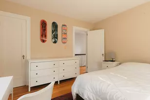 8 Liberty St, Holyoke, MA 01040 - Photo 18