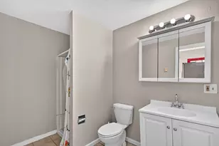 29-31 Auburn St, Everett, MA 02149 - Photo 8