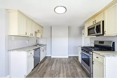 29-31 Auburn Street #1R, Everett, MA 02149 - Photo 4