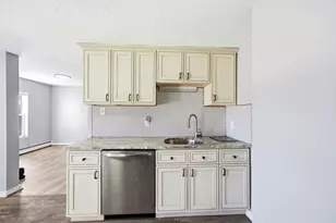 29-31 Auburn St, Everett, MA 02149 - Photo 2