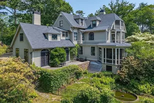 802 Hale St, Beverly, MA 01915 - Photo 2