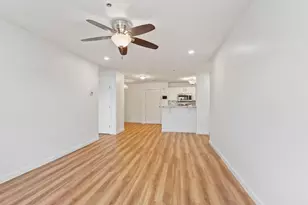 75 Walnut St, Peabody, MA 01960 - Photo 14