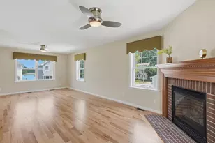 7 Riverside St, Danvers, MA 01923 - Photo 14