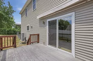 7 Riverside St, Danvers, MA 01923 - Photo 32