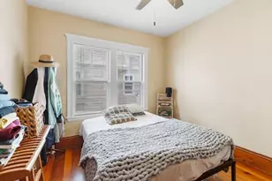 7 Yale St, Medford, MA 02155 - Photo 24