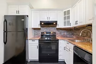 312 Columbus Ave, Boston, MA 02116 - Photo 8