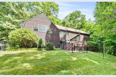 2 Off King Way, Groveland, MA 01834 - Photo 2