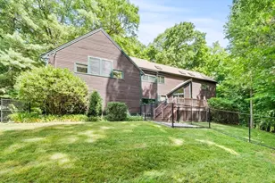 2 Off King Wy, Groveland, MA 01834 - Photo 2