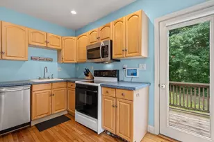 64 Parker Rd, Lancaster, MA 01523 - Photo 12