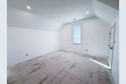 4 Oneil Way, Saugus, MA 01906 - Photo 16