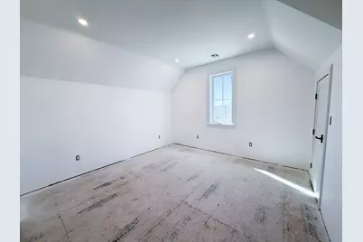 4 Oneil Way, Saugus, MA 01906 - Photo 16