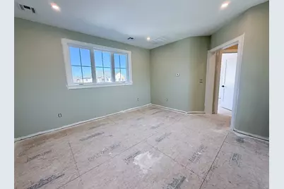 4 Oneil Way, Saugus, MA 01906 - Photo 14