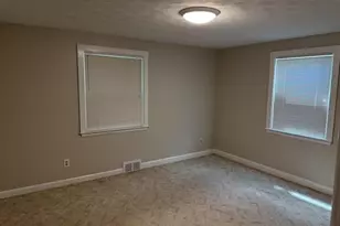 7 Puritan Rd, Danvers, MA 01923 - Photo 18