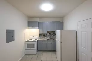 127 Intervale St, Boston, MA 02121 - Photo 4
