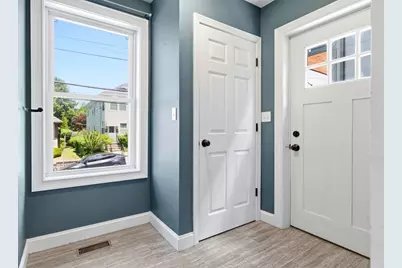 47 Metropolitan Ave #1, Boston, MA 02131 - Photo 10