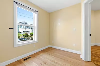 47 Metropolitan Ave #1, Boston, MA 02131 - Photo 14