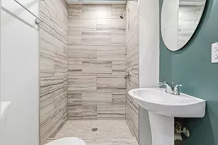 47 Metropolitan Ave, Boston, MA 02131 - Photo 16