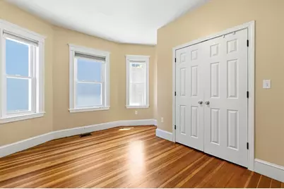 47 Metropolitan Ave #1, Boston, MA 02131 - Photo 12