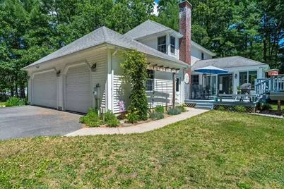 55 Pequot Road, Southampton, MA 01073 - Photo 4