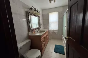 108 Brown Ave, Holyoke, MA 01040 - Photo 8