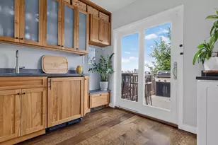 17 Thomas Pk, Boston, MA 02127 - Photo 8