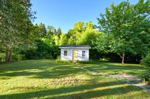 544 Springfield St, Wilbraham, MA 01096 - Photo 4
