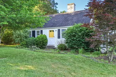 544 Springfield St, Wilbraham, MA 01096 - Photo 2