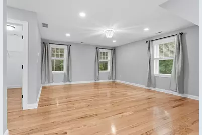 23 Bacon St, Pepperell, MA 01463 - Photo 22