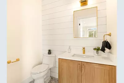 3 Colburn St #1, Gloucester, MA 01930 - Photo 28