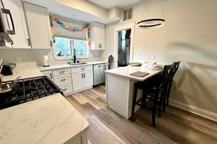 242 W 3rd St, Boston, MA 02127 - Photo 2